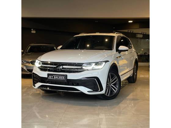 VOLKSWAGEN TIGUAN 2.0 300 TSI GASOLINA ALLSPACE R-LINE AUTOMÁTICO